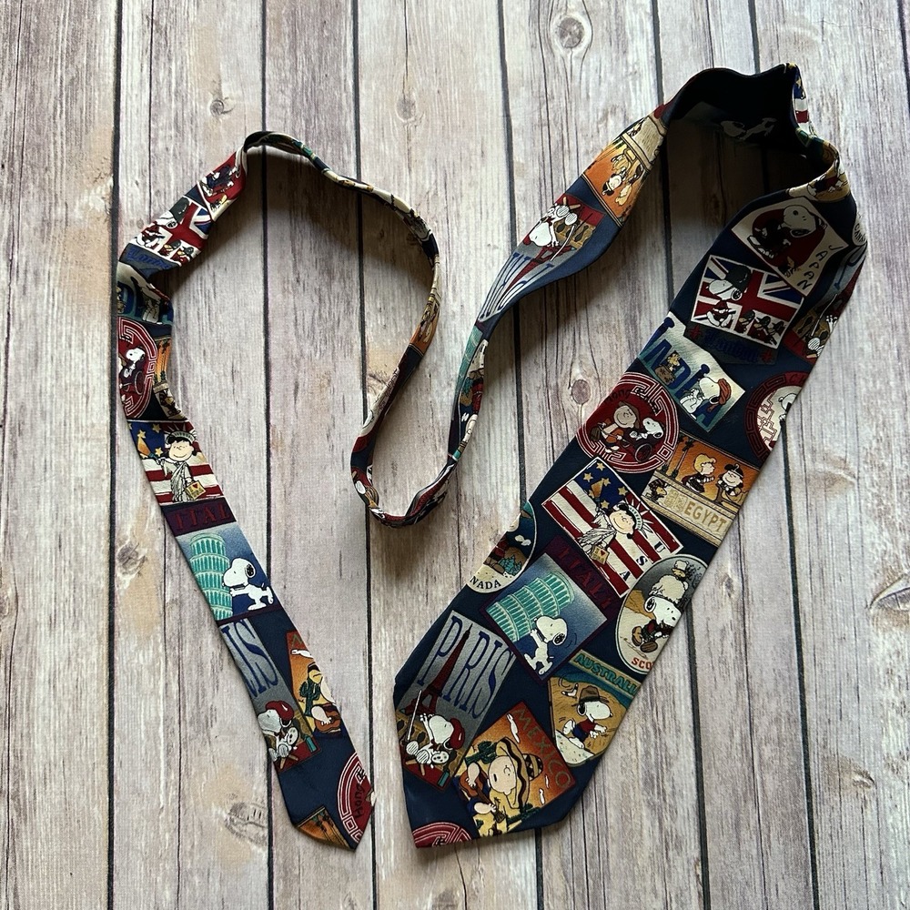 Y2K Peanuts Snoopy Neck Tie